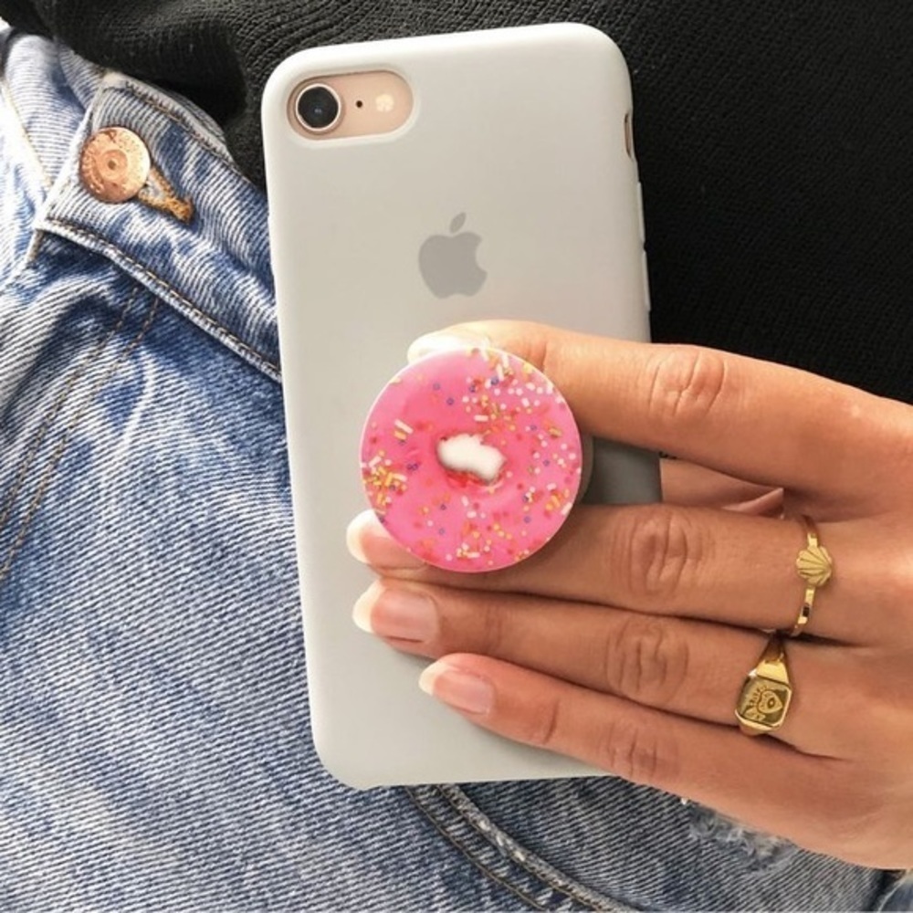 NWT Pink Sprinkles Donut PopSocket Collapsible Grip Stand